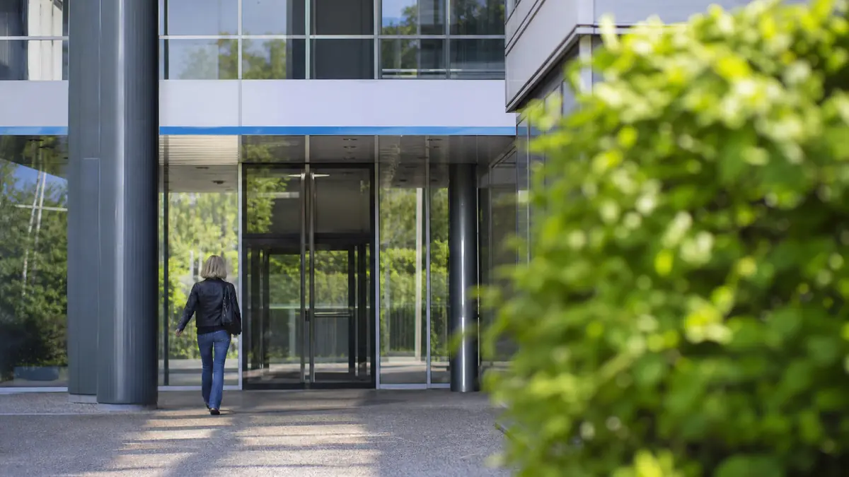 combien d avertissement avant radiation pole emploi